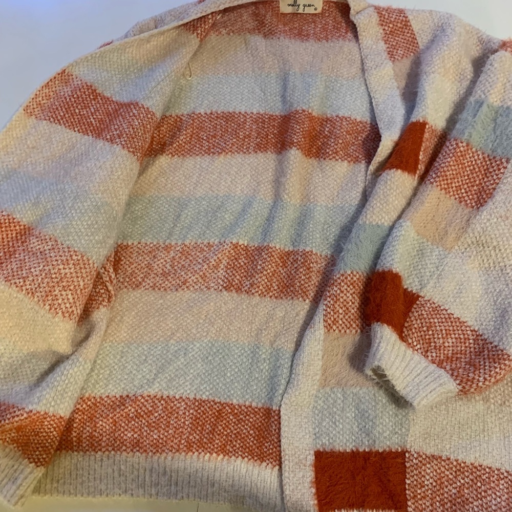 Cardigan - Picture 2 of 3